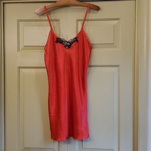 Vintage Inner Most red and black lace chemise